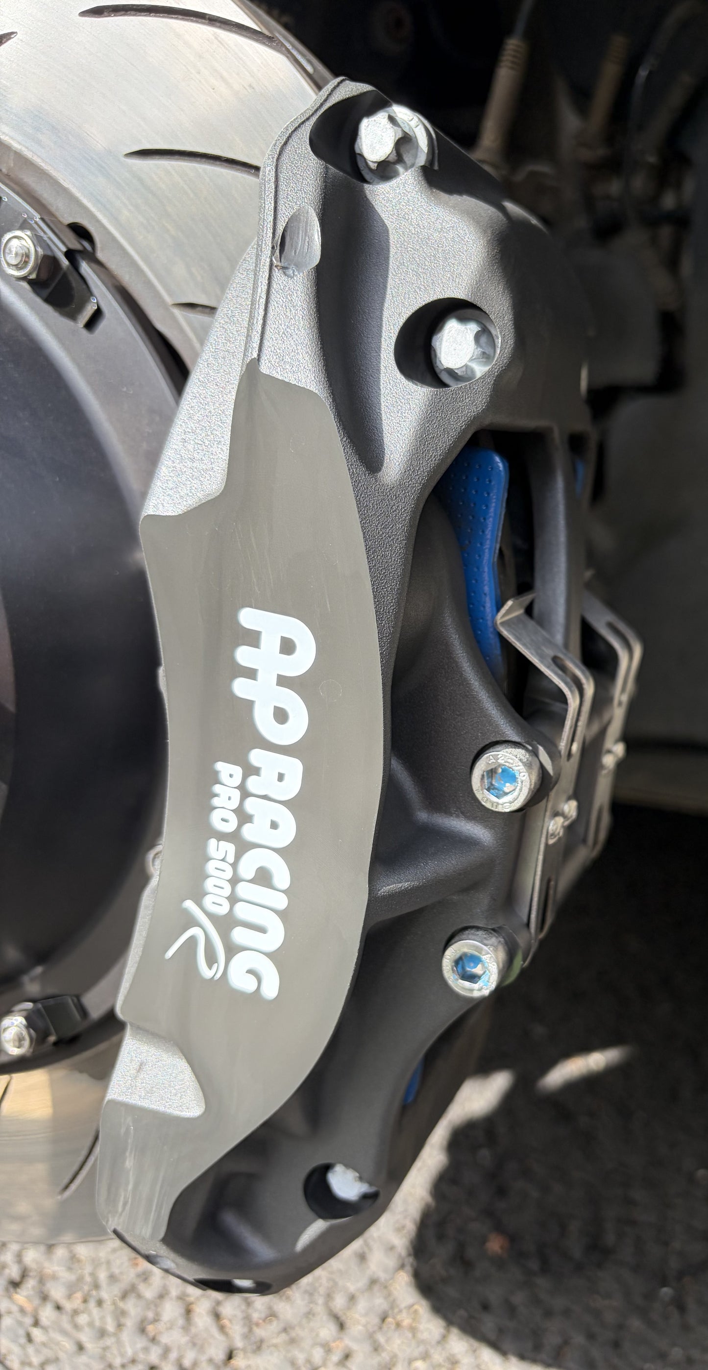 AP Racing CP9660 Anti-Rattle Pad Clips - Front (x2)